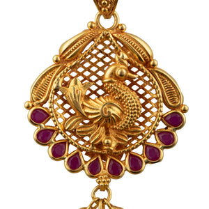 MOULDING LOCKET