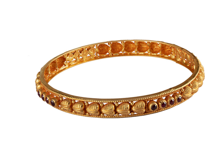 TRADITIONAL BANGLE